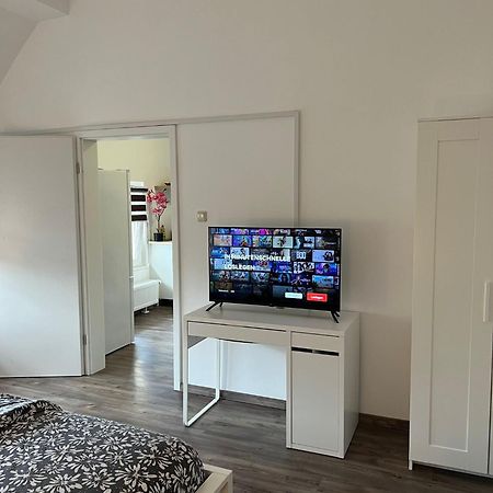 Apartments Im Herzen Von Velbert Buitenkant foto